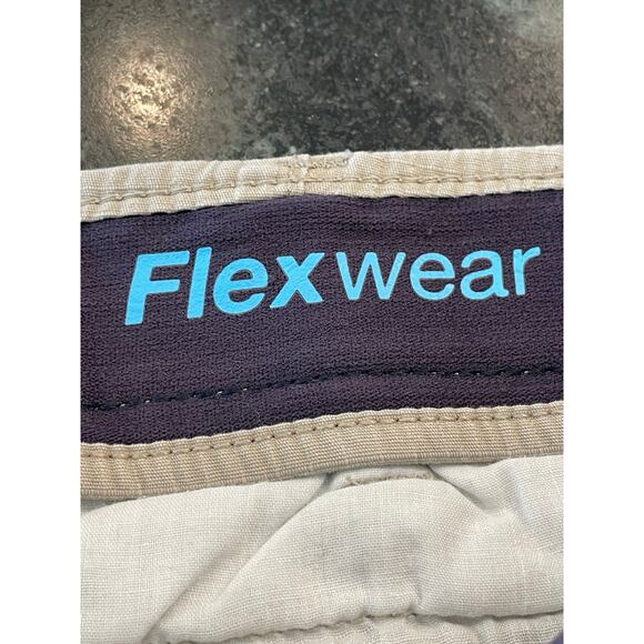 Sonoma  Flexcore Khaki Cargo Cotton shorts 38 - Picture 4 of 7